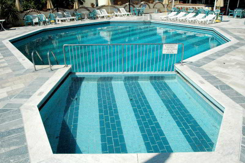 Aristotelis Hotel Fourka Exteriör bild