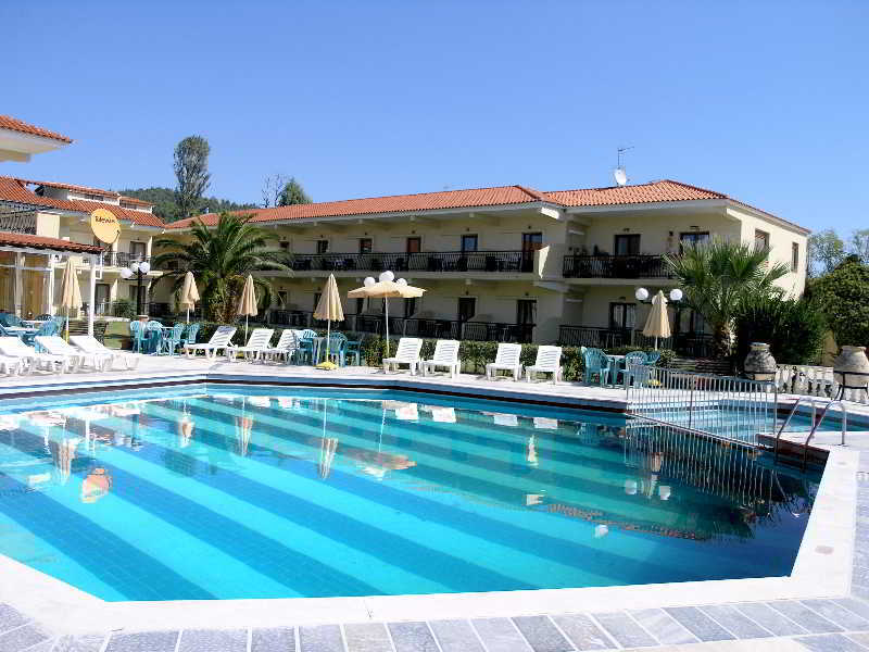 Aristotelis Hotel Fourka Exteriör bild