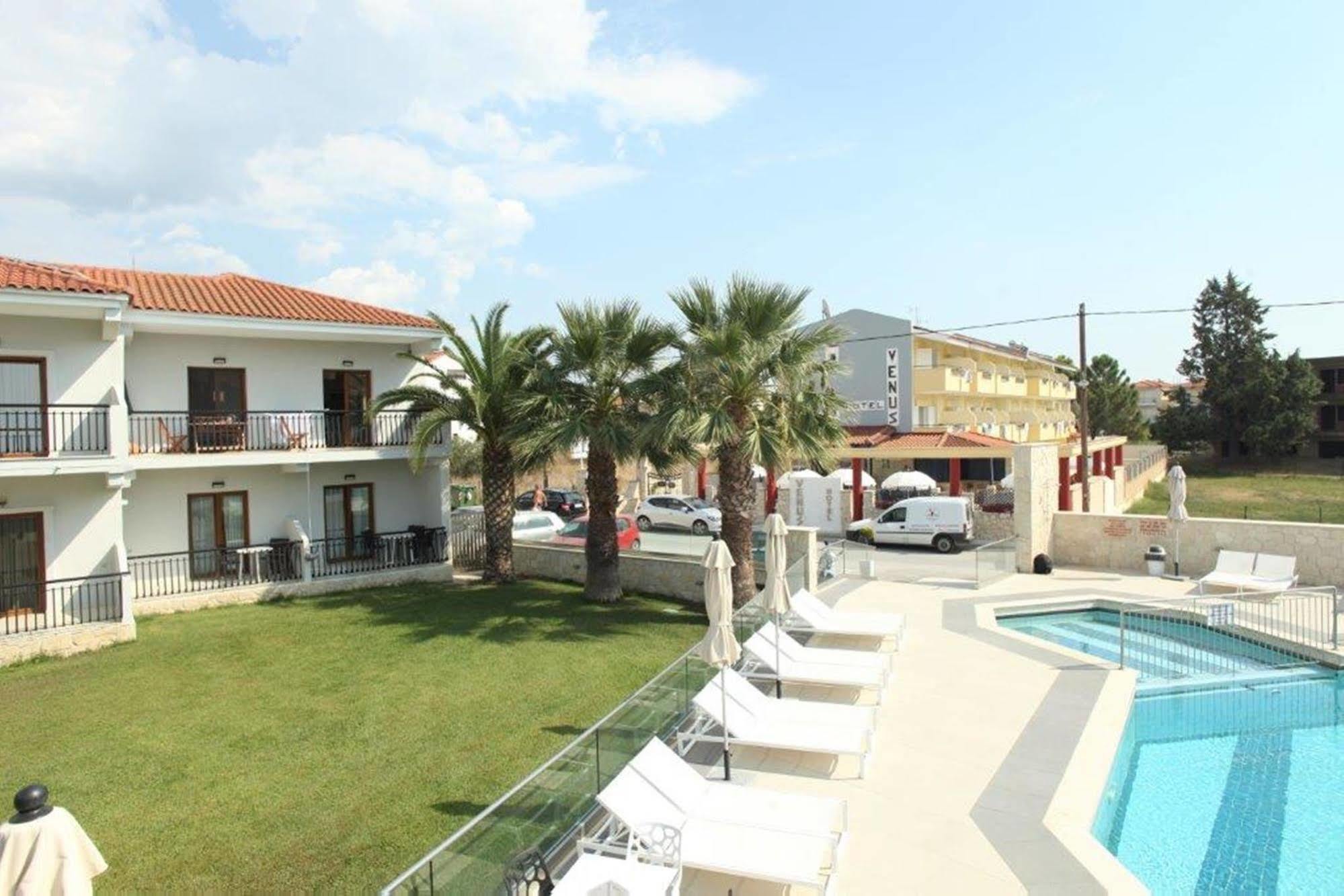 Aristotelis Hotel Fourka Exteriör bild
