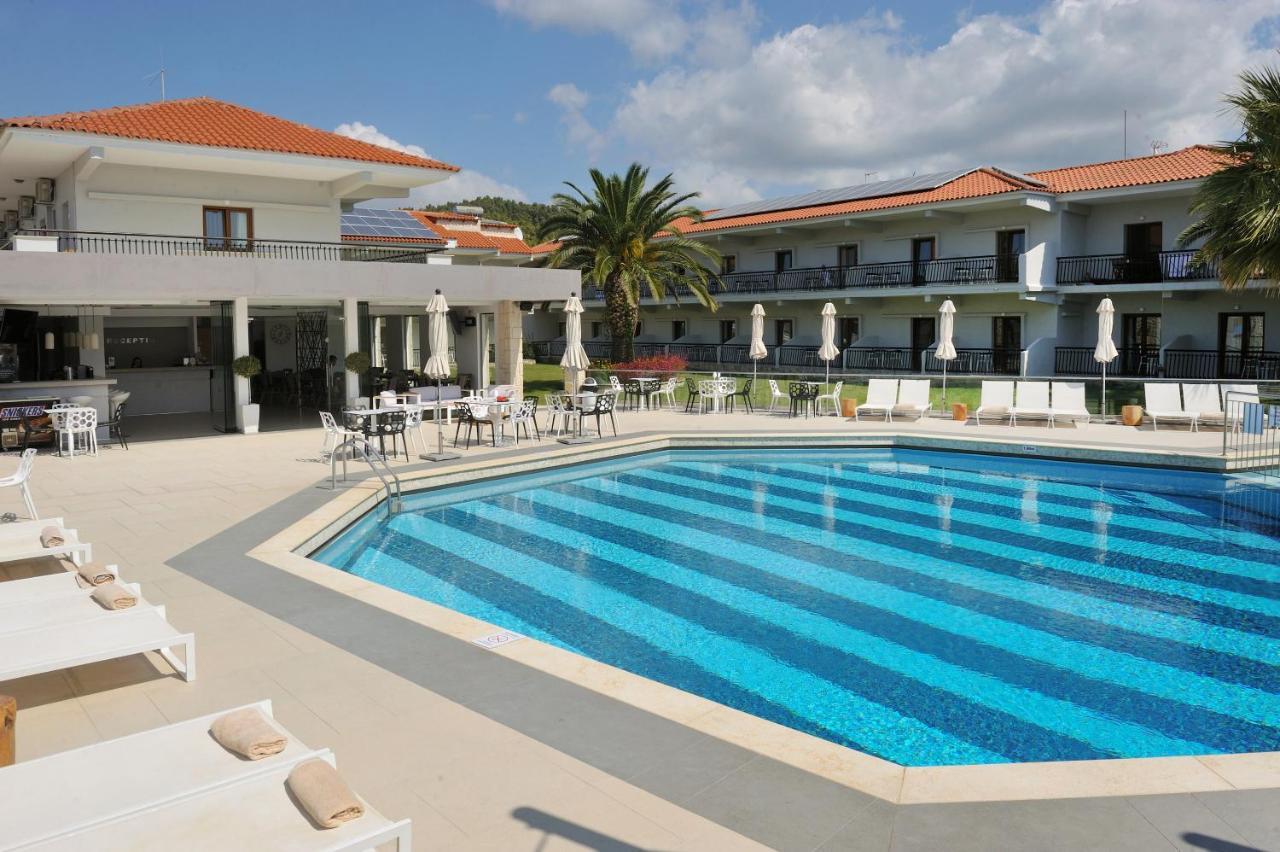 Aristotelis Hotel Fourka Exteriör bild